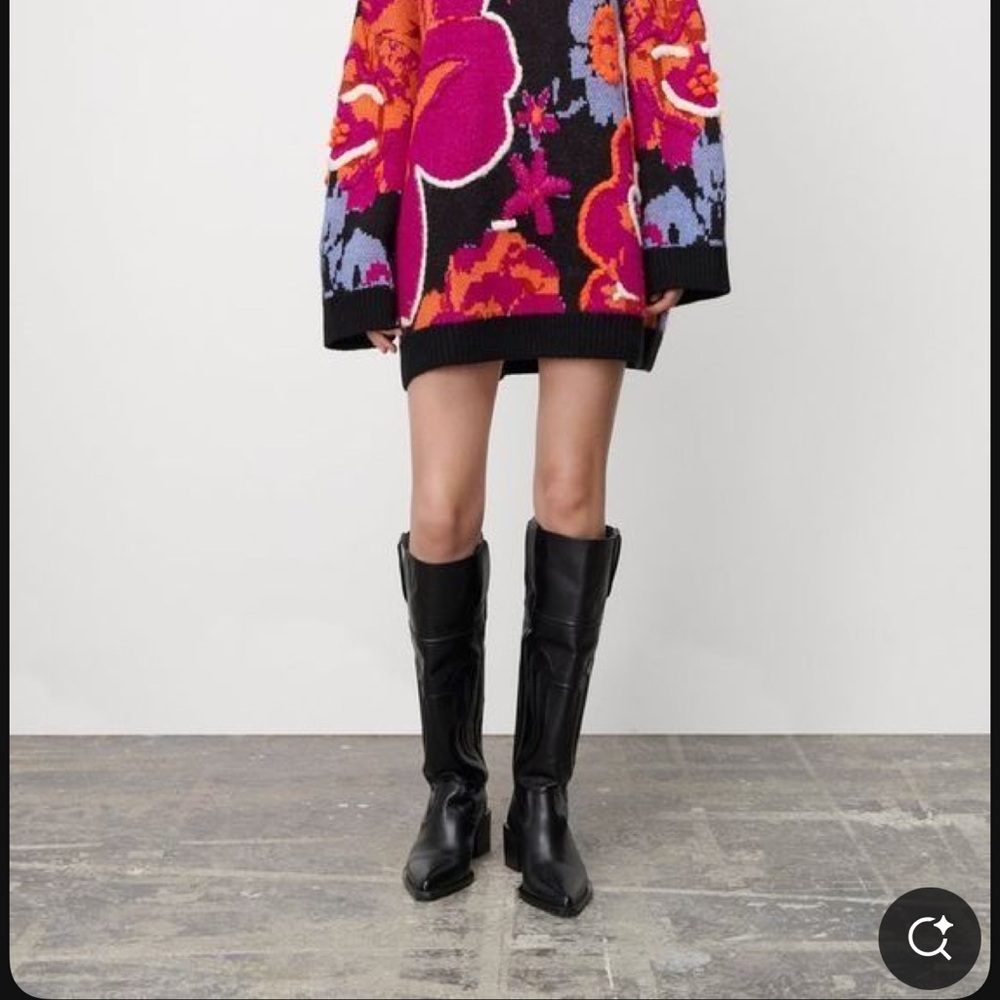 Zara Jacquard Floral Knit Women's Sweater - Size Medium - NWT - Picture 5 of 5